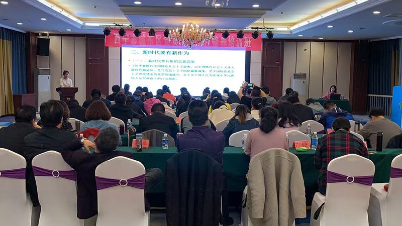 研究生数学小班辅导：揭秘其优势与潜在问题
